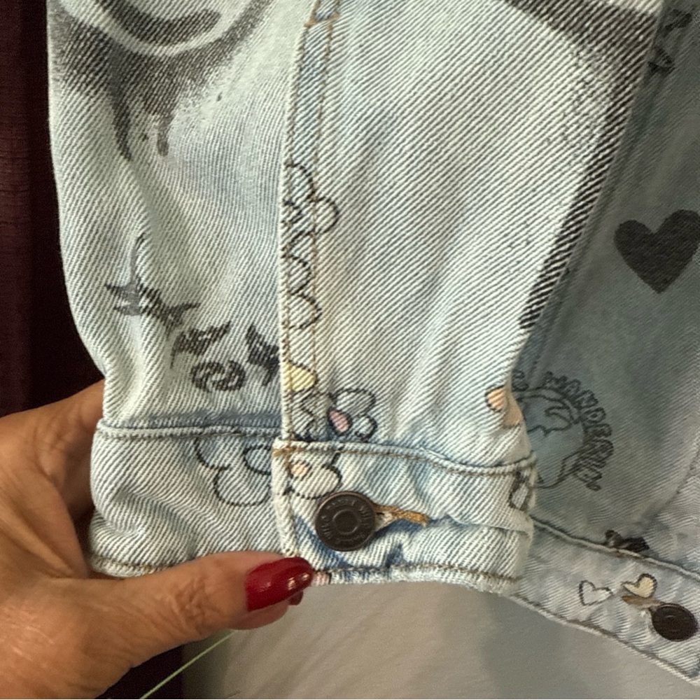 RB1 Wild fable distress denim graffiti jacket size small - Picture 5 of 10